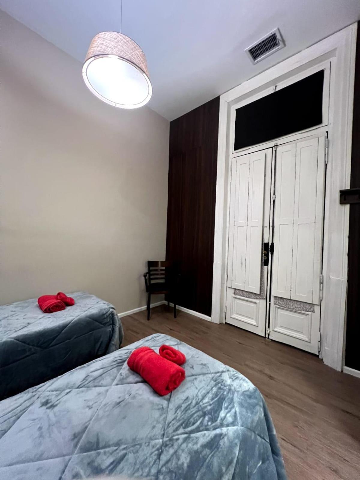 Viavia Bsas Guesthouse 324 บัวโนสไอเรส ภายนอก รูปภาพ